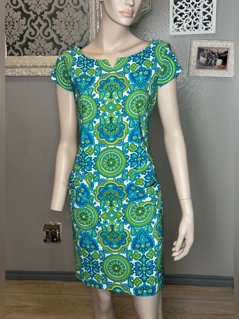 London Times Psychedelic Paisley Shift Dress